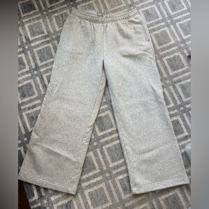 ROOTS Women’s Wide-leg Fleece Sweatpants - Large